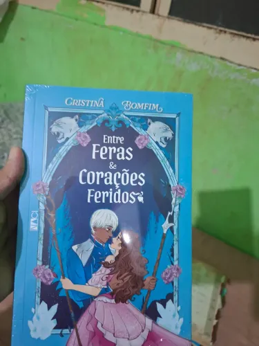 Entre Feras & Corações Feridos livro novo