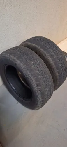 PNEUS ARO 16 215-65 ARO 
