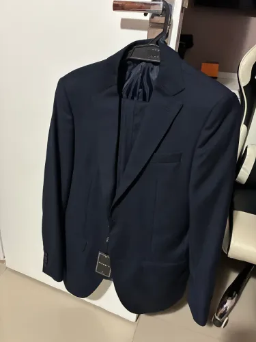 Terno e calça Highstil  NOVO