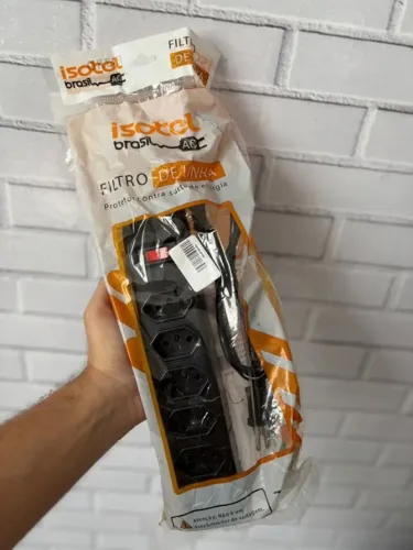 Filtro de Linha 6 Tomadas com Fusível de Proteção - Preto (Fazemos entregas!)