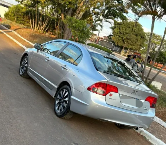 Honda Civic Sed. Lxl/ LXL SE 1.8 Flex 16V Aut. 2011