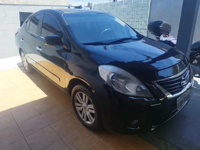 Nissan Versa SV 1.6 16V Flex Fuel 4P Mec. 2013