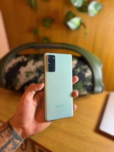 SAMSUNG S20 FE 4G 128/6 OPORTUNIDADE