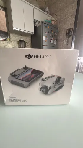 Dji mini 4 pro combo flymore plus -novo 