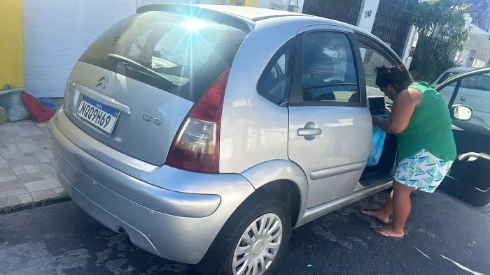 Citroen C3 GLX 1.4/ GLX Sonora 1.4 Flex 8V 5P 2010