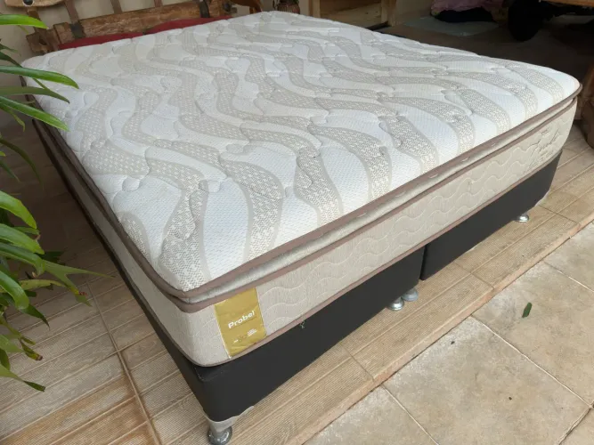 Cama Box Queen Size