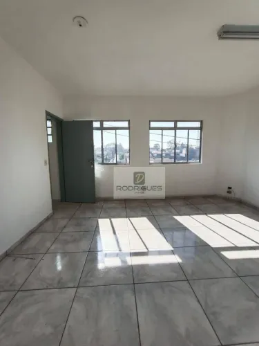 Galpão para alugar, 350 m² por R$ 8.100,00/mês - Serraria - Diadema/SP