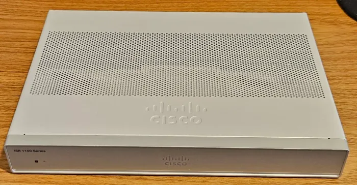 Roteador Cisco ISR 1100