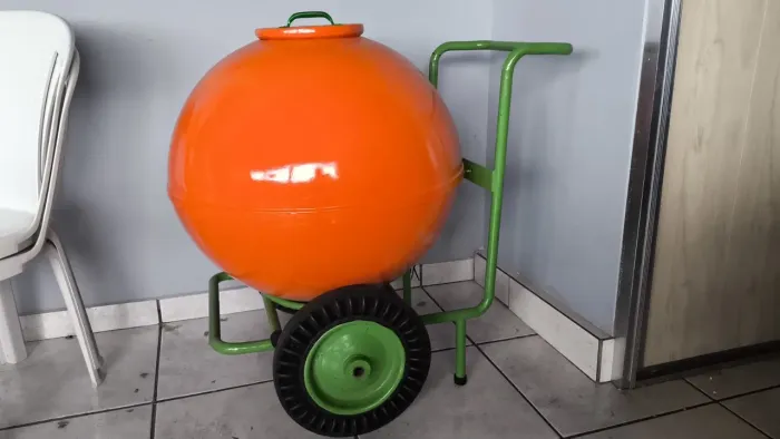 Carrinho de laranja