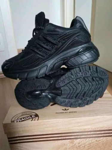 tênis adidas adistar jellyfish preto 39