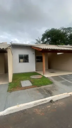 Casa em condomínio