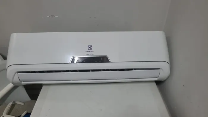 Split 12.000 btus com pouco uso 