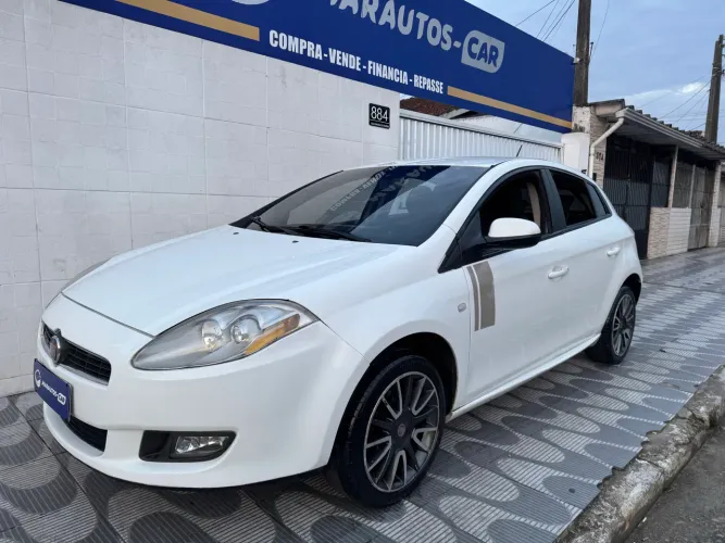 Fiat Bravo Essence 1.8 Flex 16V 5P 2012