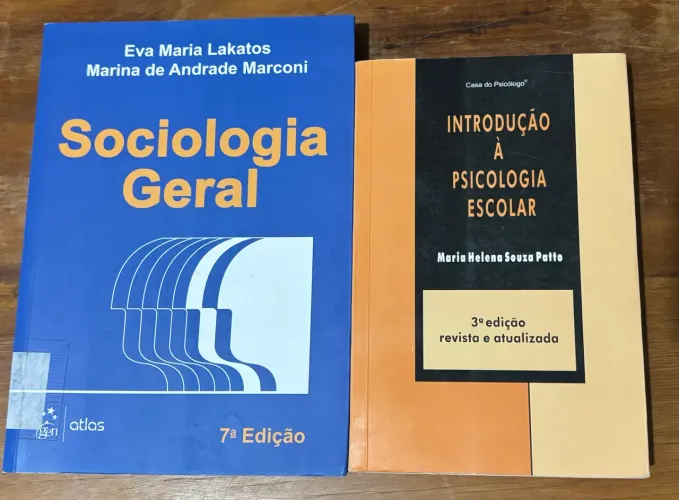 2 livros - Sociologia e Psicologia