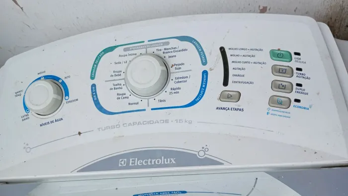 Máquina em ótimo estado