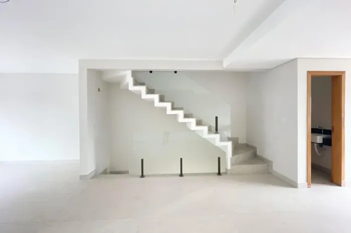 Casa à Venda - Santa Amélia, 3 Quartos, 160 m2
