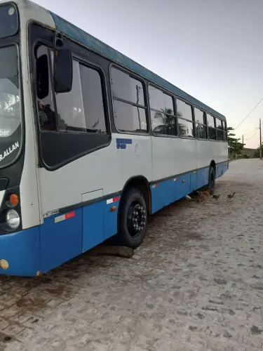 Ônibus Volkswagen 17210 2005 70.000 mil