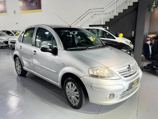 Citroen C3 100 Anos 1.6 16V Flex Aut. 2006