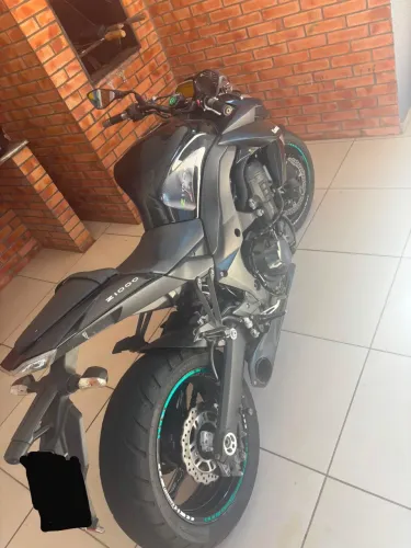 Z1000