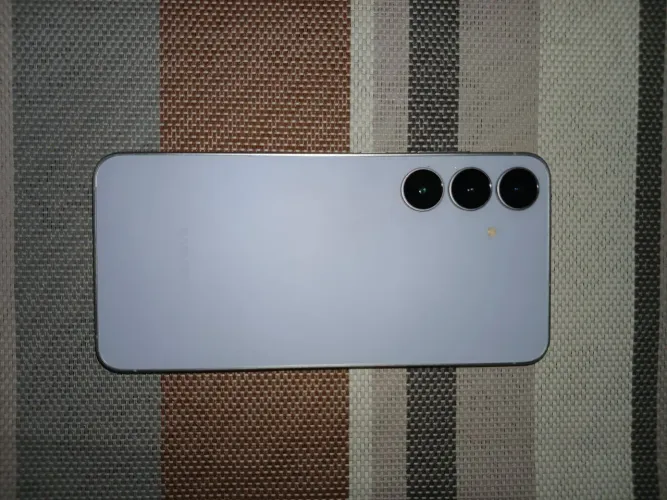 Samsung Galaxy S25 - Impecável | leia a descrição