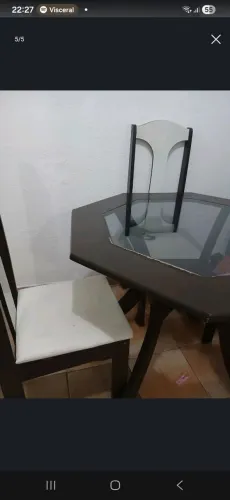 Mesa de jantar 4 cadeiras