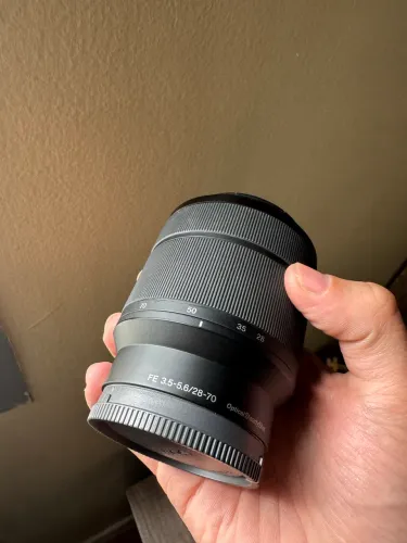 Lente Sony 28-70