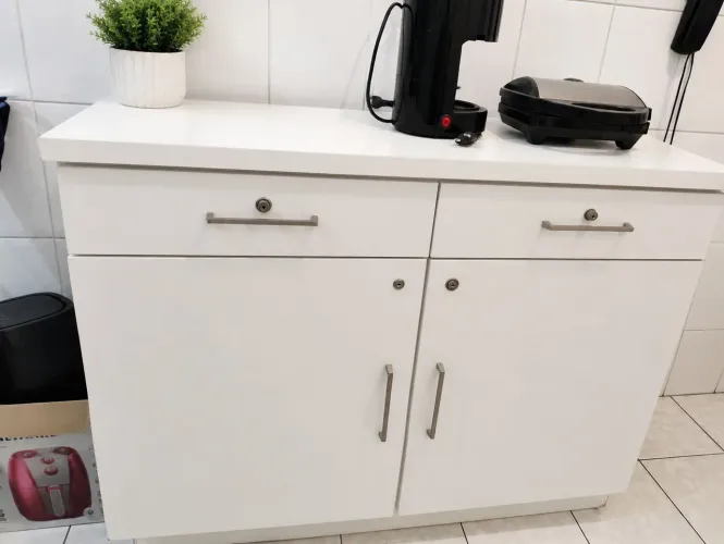 Balcão que serve de bancada