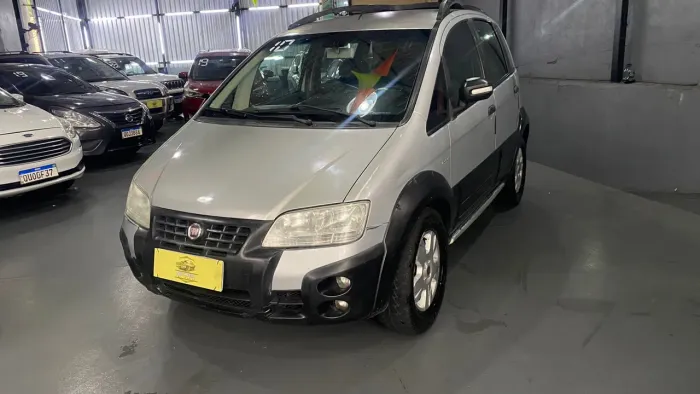 Fiat Idea Adv./ Adv.lock.dualogic 1.8 Flex 5P 2010