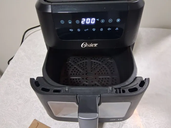 Fritadeira elétrica 4,6L e forno elétrico 10L