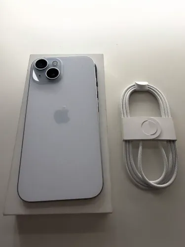 iPhone 15