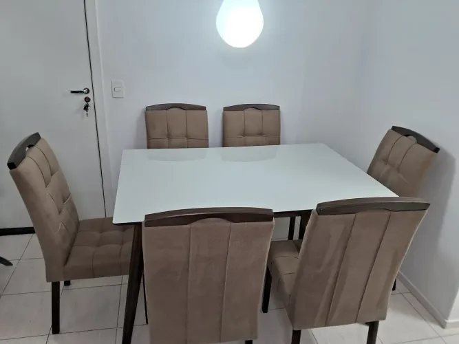 Mesa de jantar 6 cadeiras tampo de vidro
