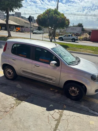 Fiat Uno Vivace Celeb. 1.0 EVO F.flex 8V 5P 2013