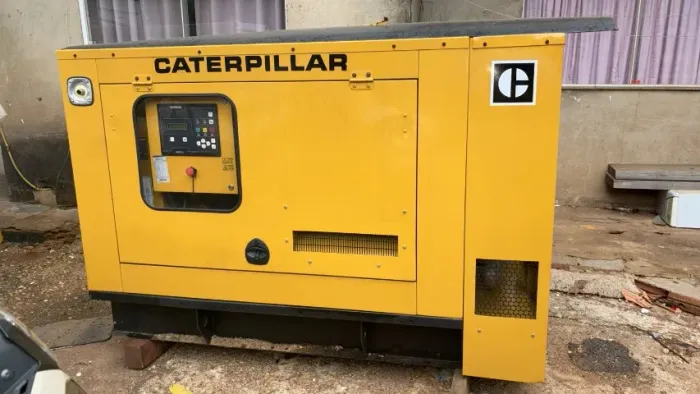 Gerador Caterpillar 100 kVA (100kVA) 2007