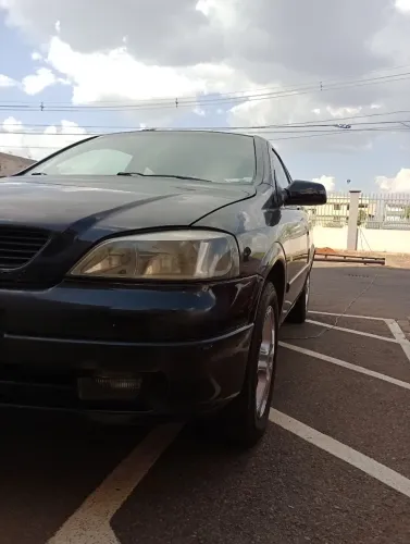 Chevrolet Astra Sedan 2.0/cd/ Expres.gls 2.0 8V 4P 2002