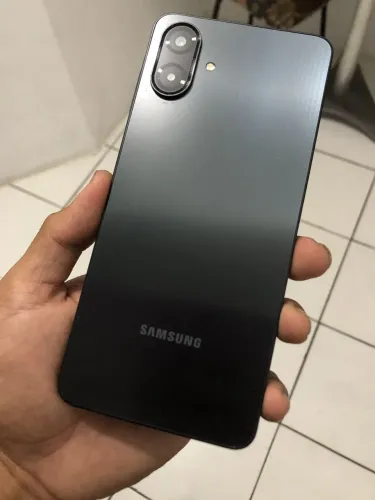 SAMSUNG A07 128GB 4RAM