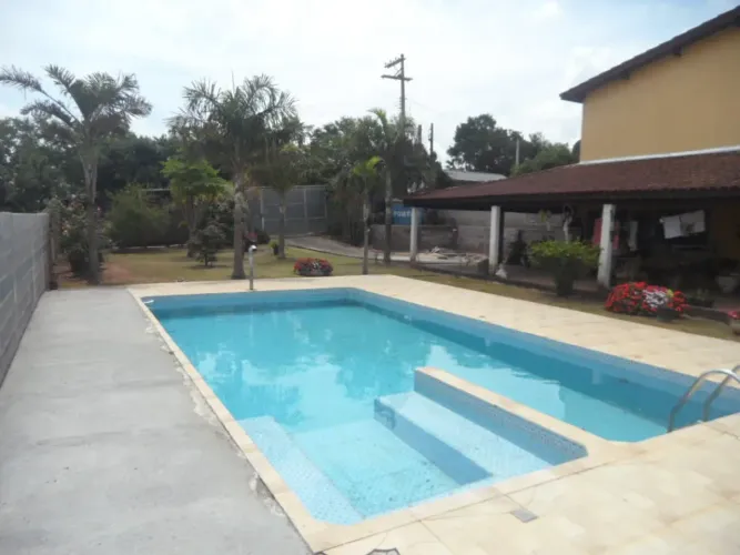 IBIÚNA Chácara Formada Condomínio Fechado com 1.030,00m2  Piscina em Alvenaria, Pomar, Poç