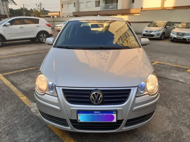 Volkswagen Polo 1.6 Mi/s.ouro 1.6 MI Tot.flex 8V 5P 2011