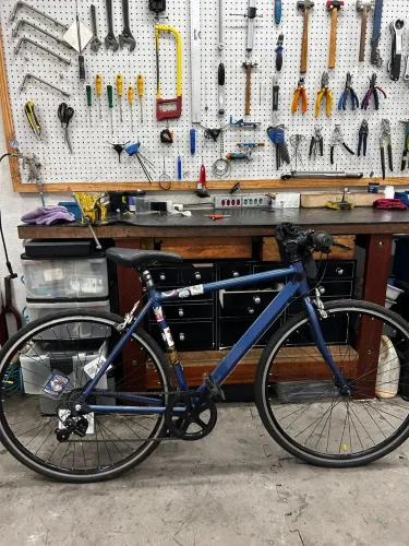 Bicicleta Híbrida Caloi 10 Moderna 