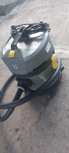 Aspirador profissional karcher 220v, aceito cartão