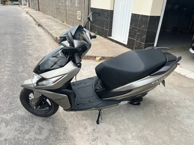 Moto Honda elite 125 ano 2025