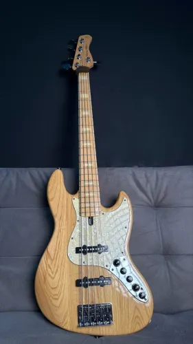 Sire V7