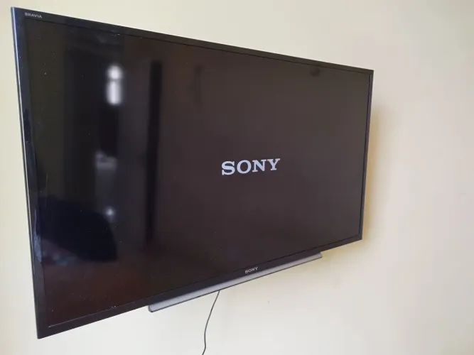 TV Sony Bravia com defeito.