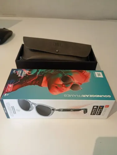 JBL Soundgear - Óculos de Sol com fones JBL