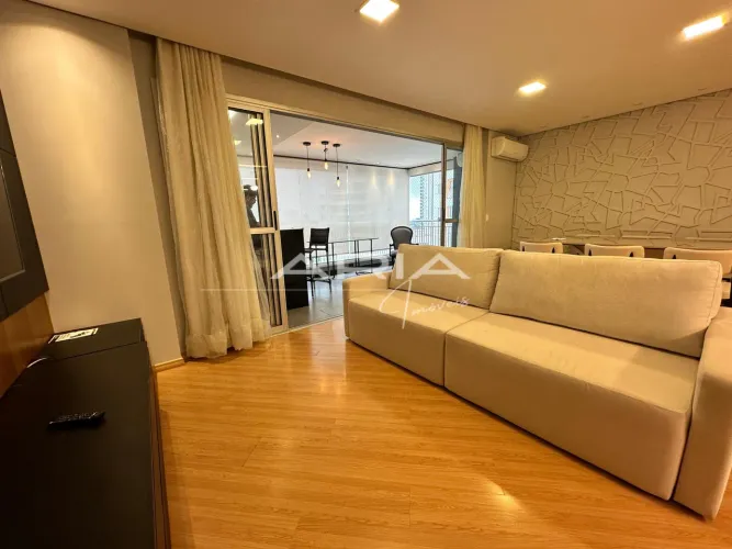 Apartamento para locação no Solar Riveira, Gleba Palhano, Londrina/PR