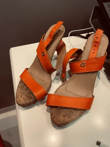 Sandália Carmen Steffens