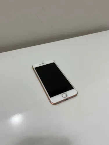 iPhone 8 64gb com Bateria Ruim