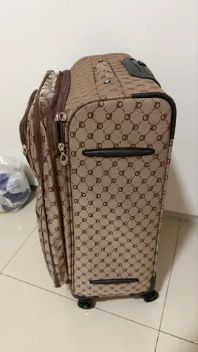 MALA MÉDIA DE VIAGEM 