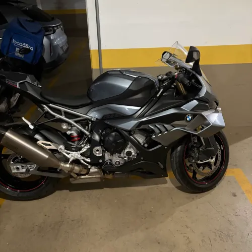 S1000RR 2026 com apenas 112km