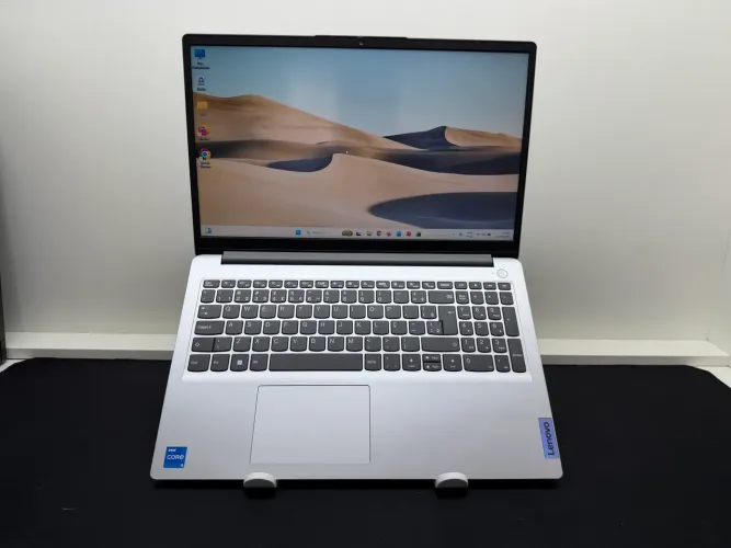 Notebook Lenovo Ideapad 1 i5-12ª