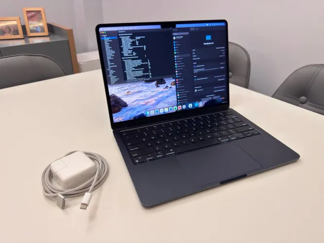 MacBook Air M2 8Gb 256Gb | Ótimo Estado